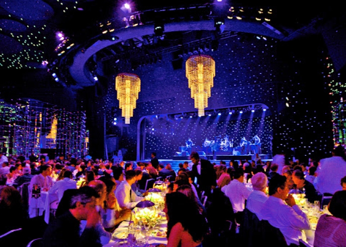 Fin d'année soirée entreprise Paris événement